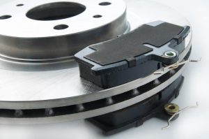 Brake-pads-and-disc-42783703_xl-2015